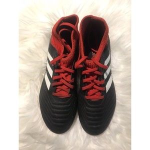 ADIDAS PREDATOR football/soccer turf shoes Red/black PBB 698007/G25802 size 6 US